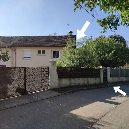 Studio Dans Maison Avec Jardin Et Balcon, Au Calme Sérézin-du-Rhône Екстериор снимка